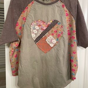 Easel Taupe and Brown Top